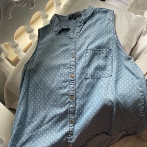 Chambray sleeveless shirt